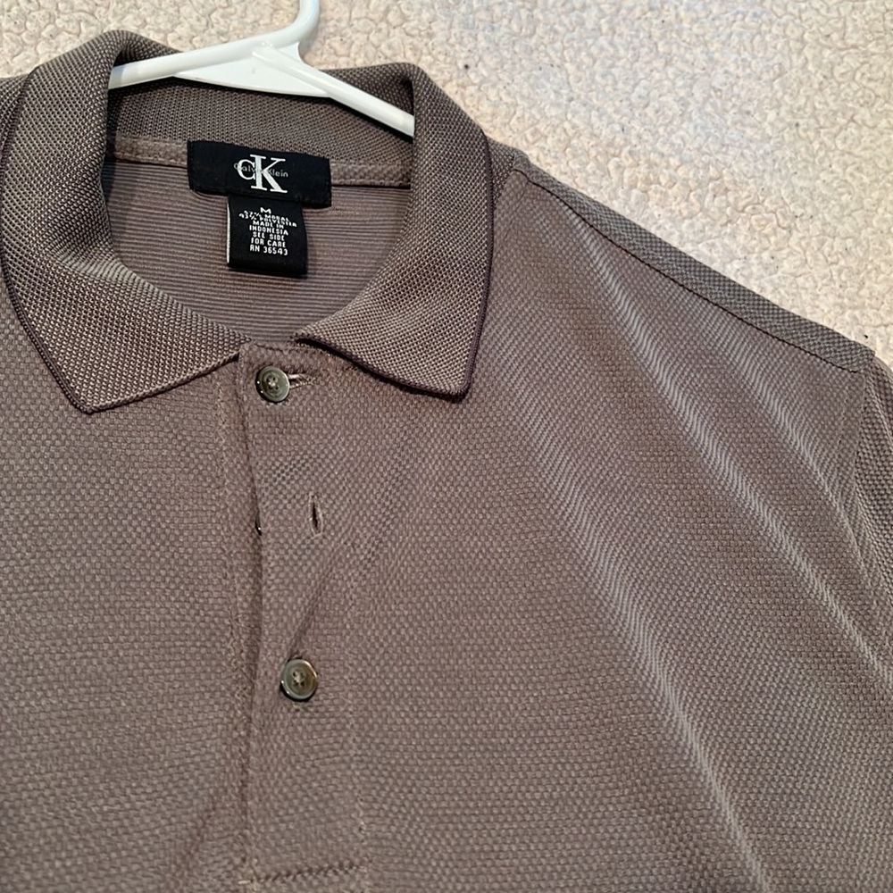 Collared T Shirt - Picture 2 of 3